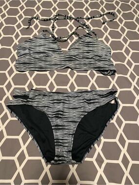 Women’s Size Small Athleta Striped Gray Women’s Two-Piece Swim Set